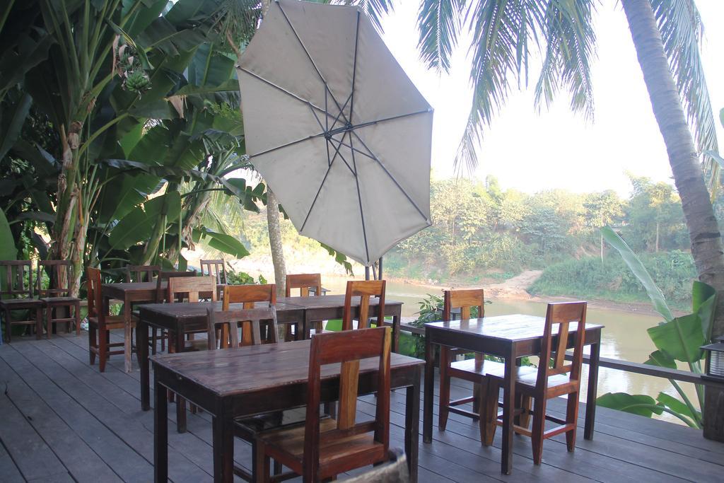 Riverside Guesthouse หลวงพระบาง ภายนอก รูปภาพ